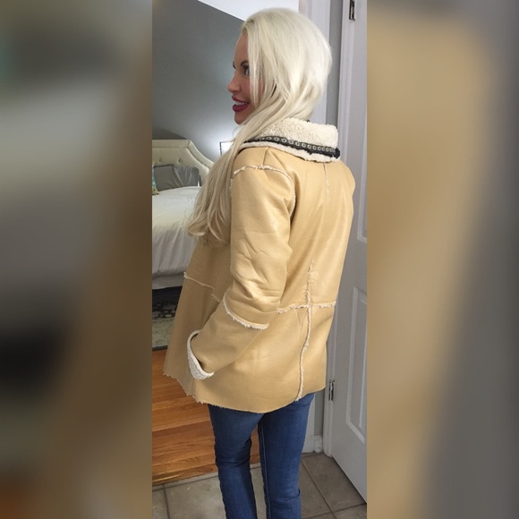 Camel microsuede shearling jacket w/pockets! - Picture 2 of 4